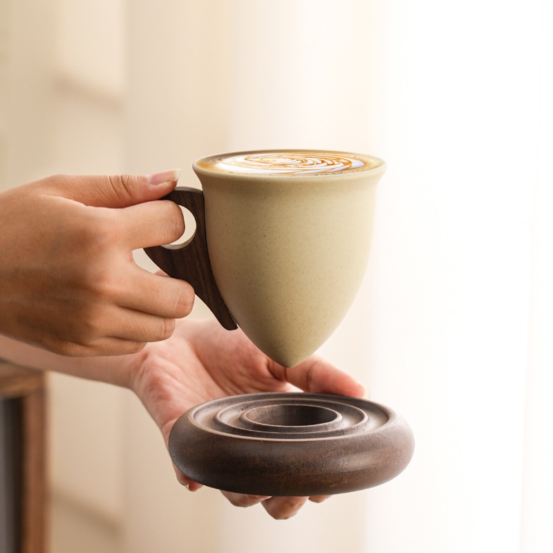 크리에이티브 브라운 세라믹과 나무 접합 커피잔, 정원용 - Coffee Tea Garden 리뷰 및 가격
