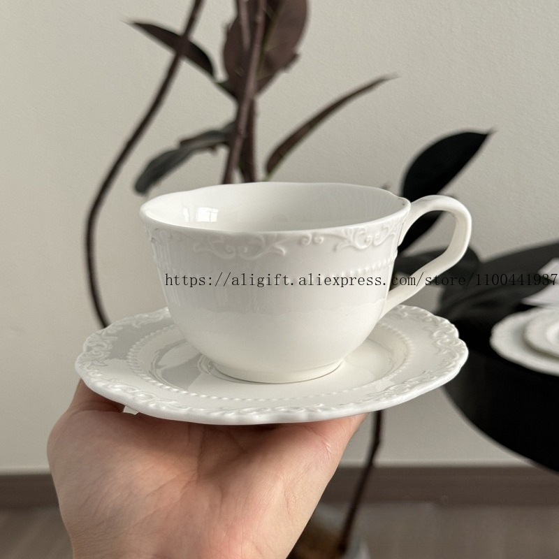 프렌치 라이트 럭셔리 양각 꽃무늬 커피 컵과 접시 세트 - Coffee Tea And Sugar Set 리뷰 및 가격