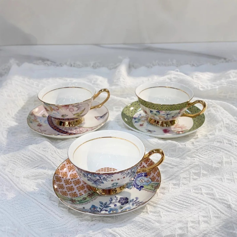 고급스러운 디자인의 컵과 접시, 에나멜 컬러 가든 애프 - Coffee Tea Garden 리뷰 및 가격